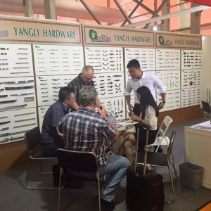 Customers 5